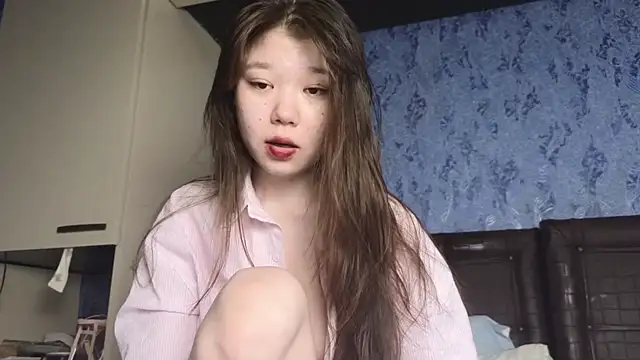 Snapshot of hoshina_sayeri chatting on June 8, 12:06 pm hoshina sayeri online show from June 8, 12:06 pm