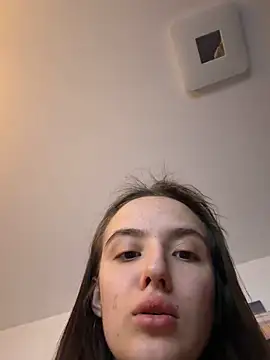 EmilyWi  online show from March 26, 10:07 pm
