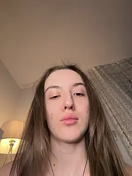 EmilyWi  online show from February 25, 10:09 pm