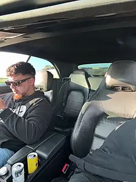 Snapshot of MrAndMrsSavage chatting on March 1, 2:50 pm MrAndMrsSavage online show from March 1, 2:50 pm