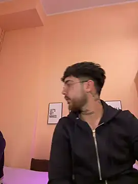 MrAndMrsSavage online show from February 17, 2:06 pm