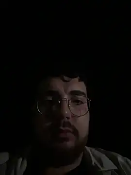 Snapshot of MrAndMrsSavage chatting on February 2, 9:14 pm MrAndMrsSavage online show from February 2, 9:14 pm