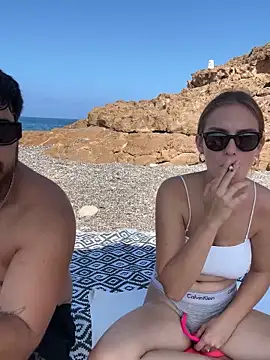 MrAndMrsSavage online show from September 16, 7:20 am