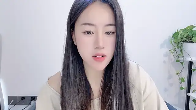 chloe-01 online show from January 14, 5:00 am