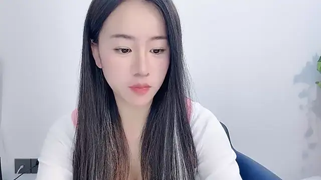 chloe-01 online show from January 15, 12:19 pm