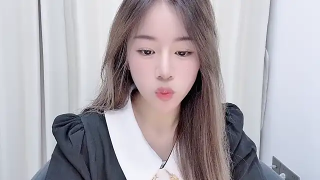 Snapshot of chloe-01 chatting on December 12, 12:22 pm chloe-01 online show from December 12, 12:22 pm