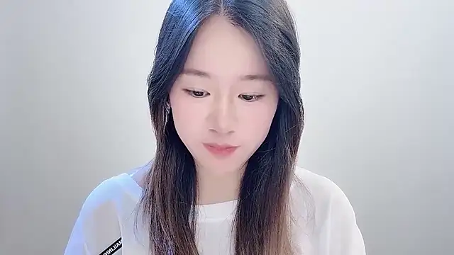 Snapshot of chloe-01 chatting on November 11, 4:07 am chloe-01 online show from November 11, 4:07 am