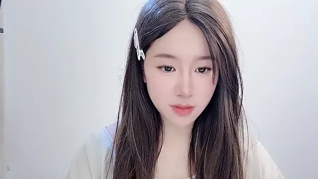 Snapshot of chloe-01 chatting on November 10, 4:06 am chloe-01 online show from November 10, 4:06 am