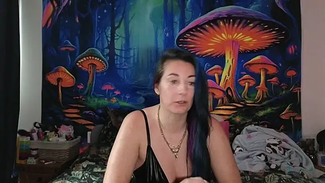 tattoomilf86 online show from February 7, 1:43 pm