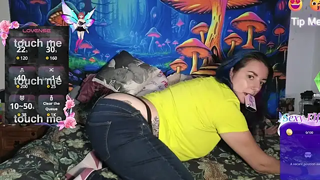 tattoomilf86 online show from February 3, 5:03 pm