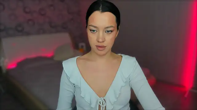 AlannaMiless online show from March 4, 2:17 am