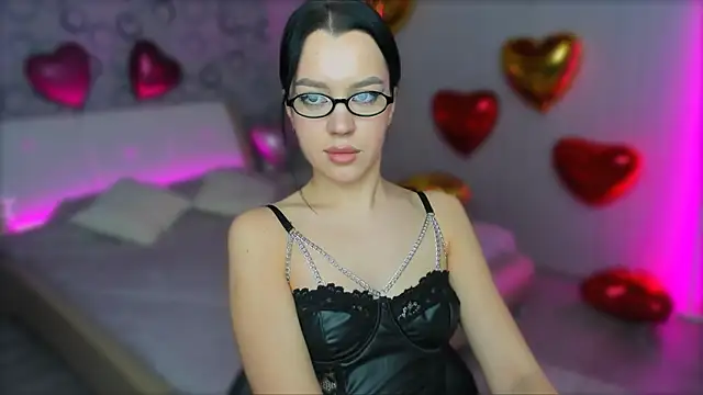 AlannaMiless online show from February 14, 12:30 am