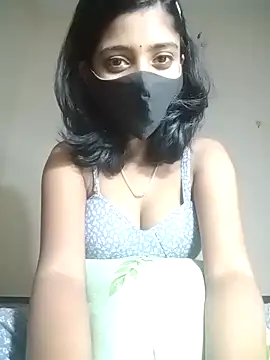 Snapshot of HotKhushi13 chatting on December 22, 2:27 pm HotKhushi13 online show from December 22, 2:27 pm