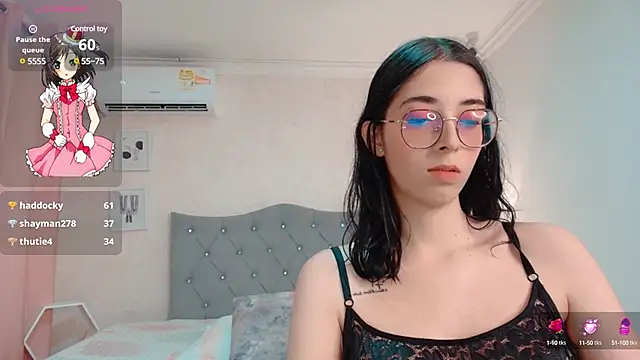 Snapshot of brooklove_doll chatting on February 23, 9:26 pm brooklove doll online show from February 23, 9:26 pm