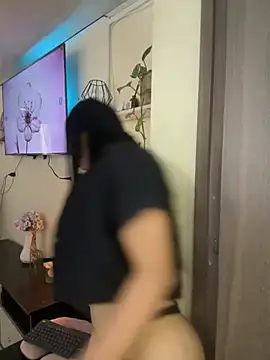 MOMALANA online show from March 22, 4:41 pm