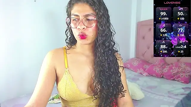 Cynthia hazel online show from November 26, 3:28 am