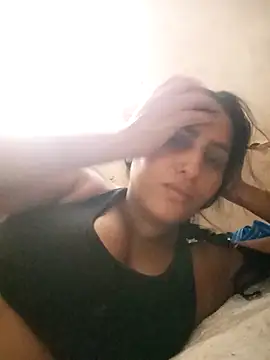 jennifergomes online show from November 26, 5:35 pm