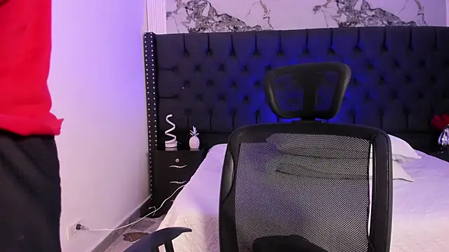 MaximusDick1  online show from May 29, 12:44 pm