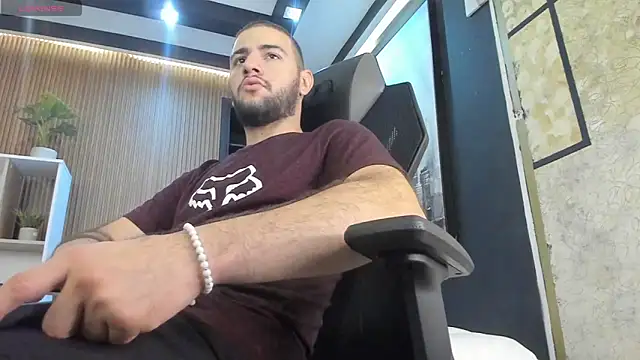 MaximusDick1  online show from March 16, 11:47 am