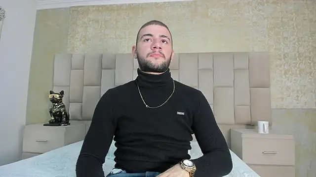 MaximusDick1  online show from October 7, 4:24 am