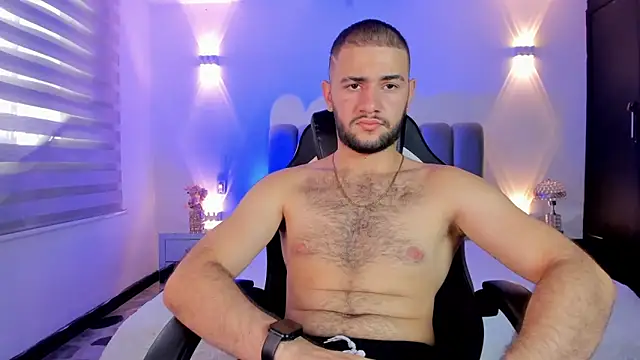 MaximusDick1  online show from March 10, 12:53 pm