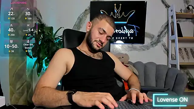 MaximusDick1  online show from January 13, 3:54 am