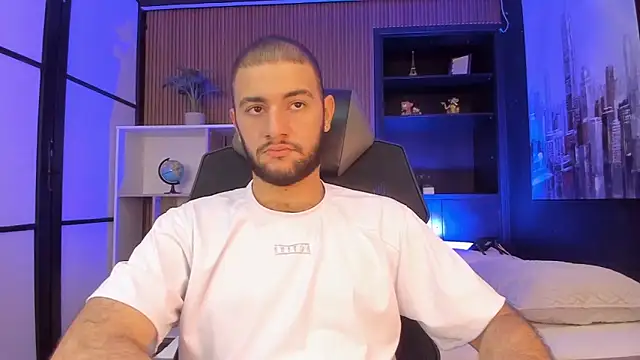 MaximusDick1  online show from March 22, 12:07 pm