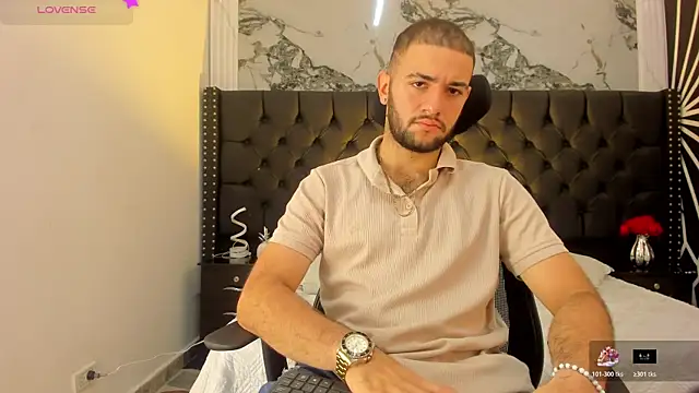 MaximusDick1  online show from June 21, 12:11 pm