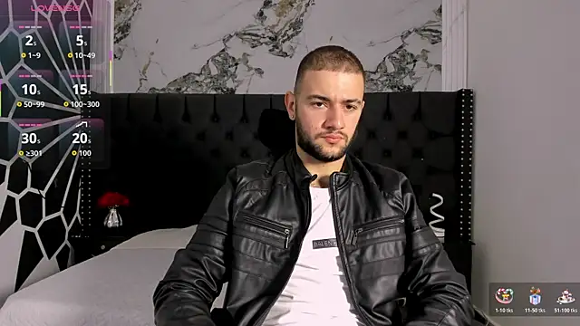 MaximusDick1  online show from June 11, 1:19 pm