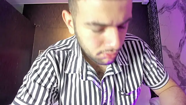 MaximusDick1  online show from December 9, 12:19 pm