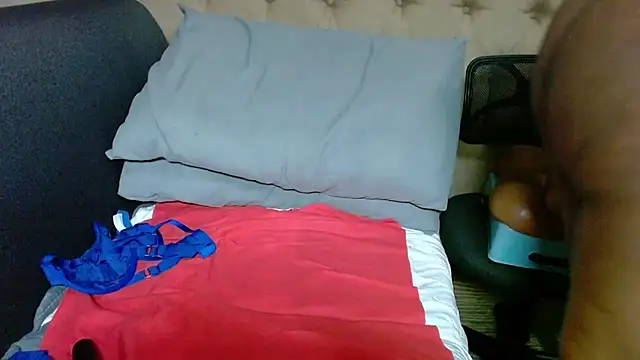 QUEENSHEBAxx01 online show from January 8, 1:55 am