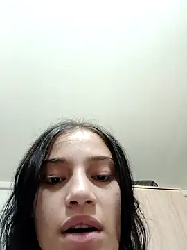 Virgin Pussy Love online show from July 17, 8:39 pm