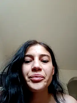 Virgin Pussy Love online show from June 7, 1:38 pm