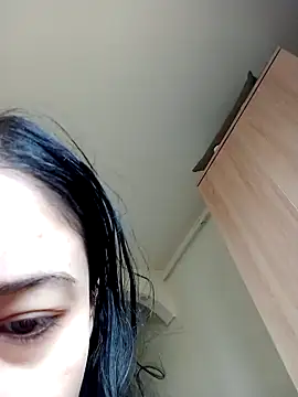 Virgin Pussy Love online show from February 6, 10:25 am