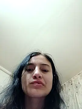 Virgin Pussy Love online show from April 18, 9:37 pm