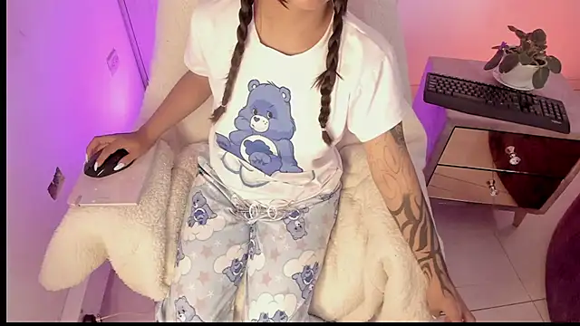sofi soft  online show from August 1, 1:03 am