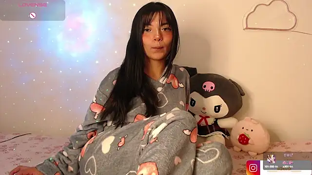 Snapshot of sofi_soft_ chatting on September 9, 10:14 am sofi soft online show from September 9, 10:14 am