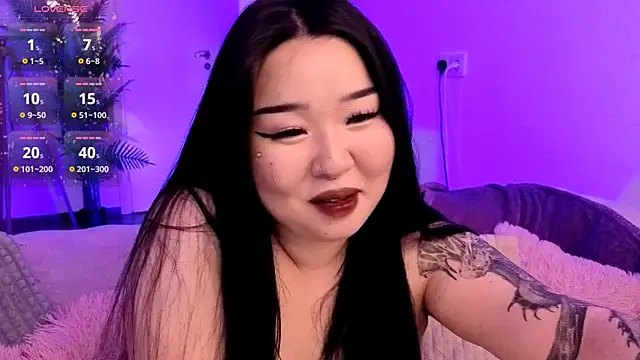 Snapshot of mei_honey_ chatting on October 29, 9:47 pm mei honey  online show from October 29, 9:47 pm