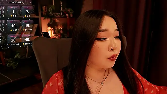 Snapshot of mei_honey_ chatting on December 17, 9:20 pm mei honey online show from December 17, 9:20 pm