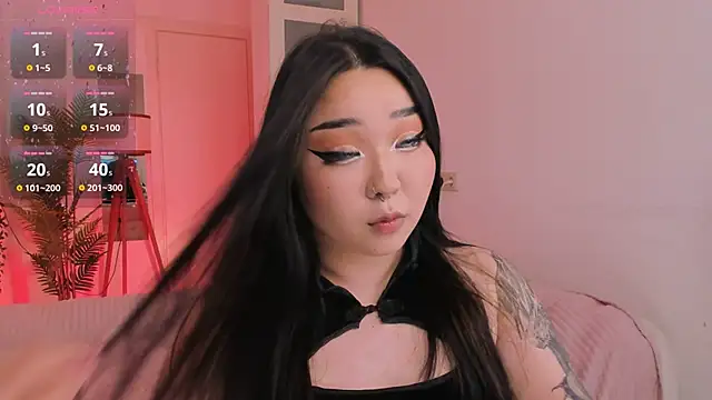 Snapshot of mei_honey_ chatting on October 15, 9:56 pm mei honey  online show from October 15, 9:56 pm