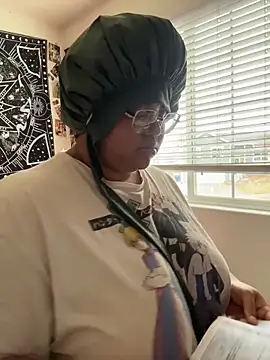 Ectorius online show from March 4, 3:53 pm