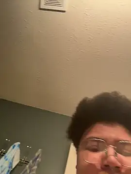 Ectorius online show from March 6, 2:01 pm