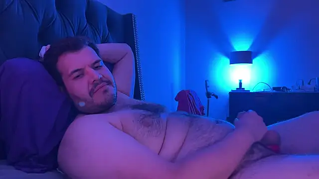 Snapshot of bearcloudcomputa chatting on March 21, 11:23 pm bearcloudcomputa online show from March 21, 11:23 pm