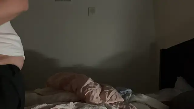 Snapshot of bearcloudcomputa chatting on January 17, 5:11 am bearcloudcomputa online show from January 17, 5:11 am