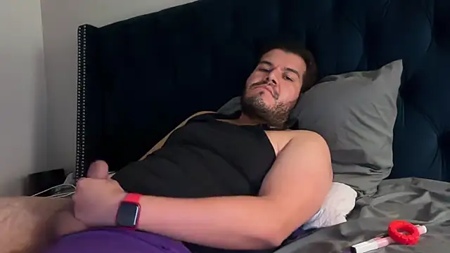 Snapshot of bearcloudcomputa chatting on December 3, 8:00 am bearcloudcomputa online show from December 3, 8:00 am