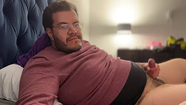 Snapshot of bearcloudcomputa chatting on January 28, 8:57 am bearcloudcomputa online show from January 28, 8:57 am