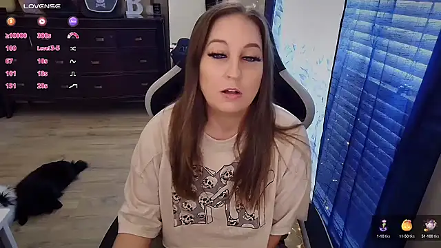 Brooklyn Bee online show from October 24, 8:30 pm