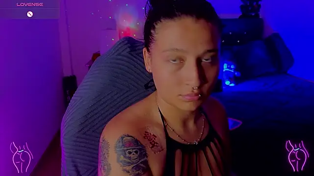 Pauilina online show from February 12, 4:29 pm