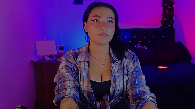 Pauilina online show from March 30, 2:07 pm