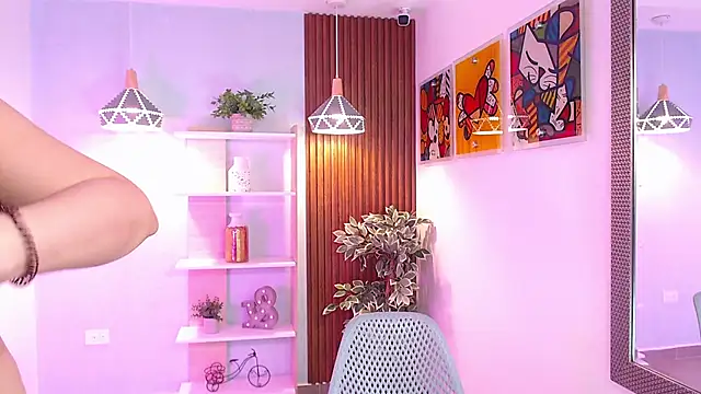 Snapshot of Dalila_Sky chatting on February 10, 6:07 pm Dalila Sky online show from February 10, 6:07 pm